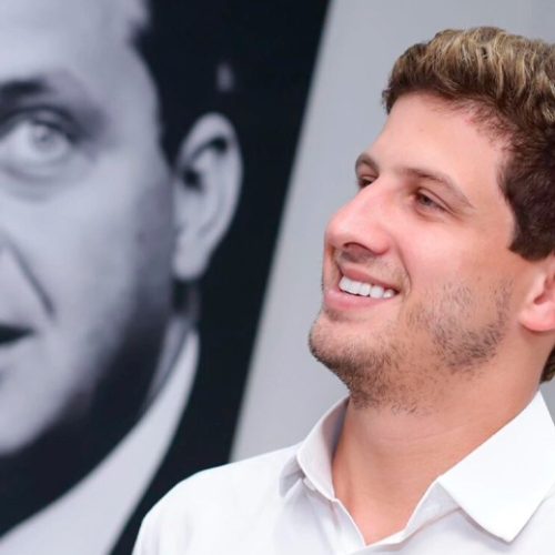 João Campos oficializa pré-candidatura ao Governo de Pernambuco